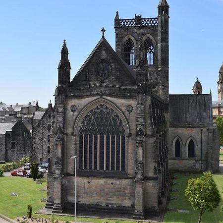 The Paisley Penthouse - Abbey View Appartement Buitenkant foto